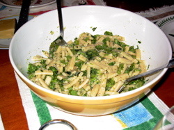 Penne with broccoli.
